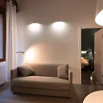 House Apartmán *